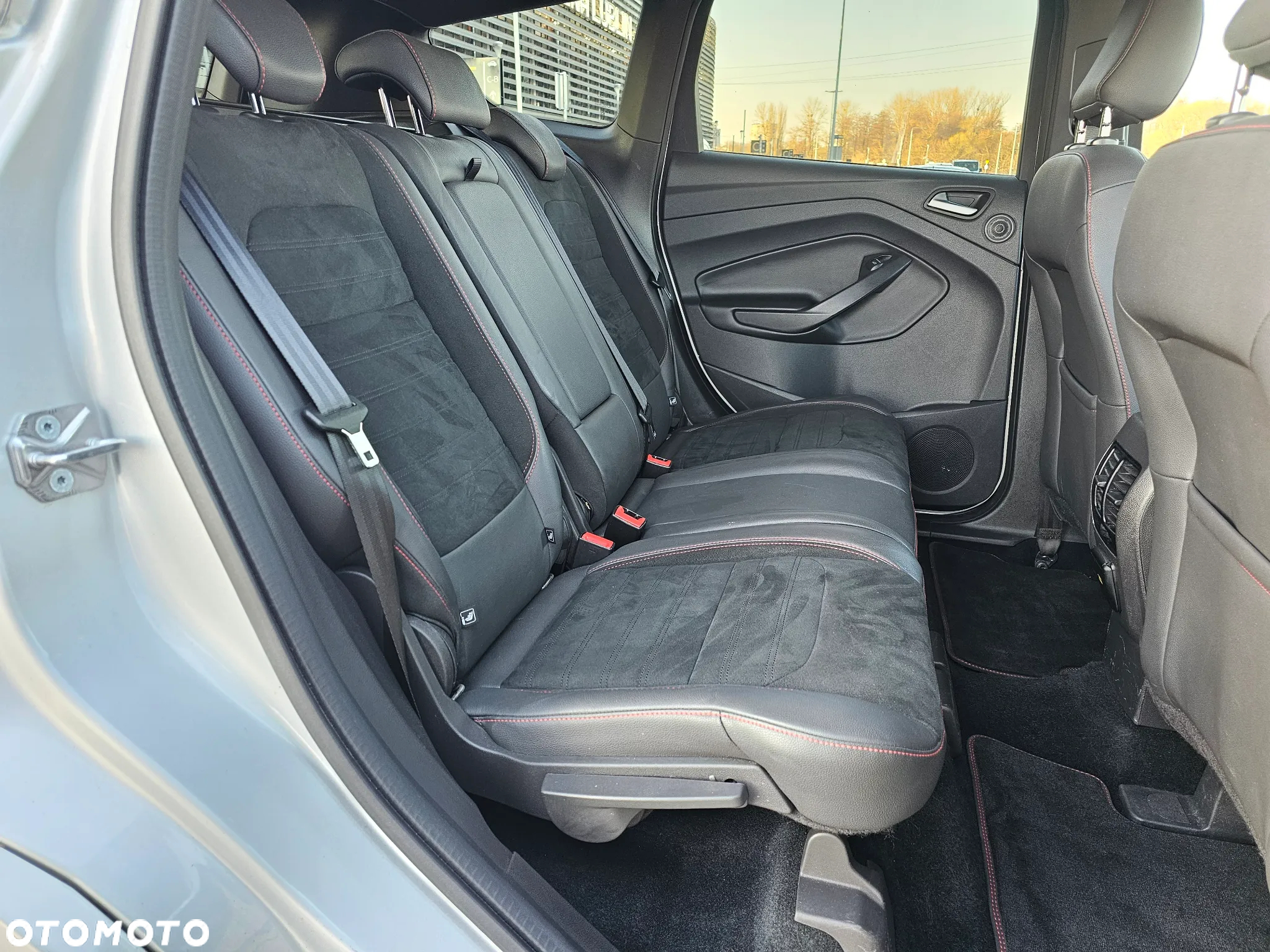 Ford Kuga 2.0 TDCi AWD ST-Line Black - 20