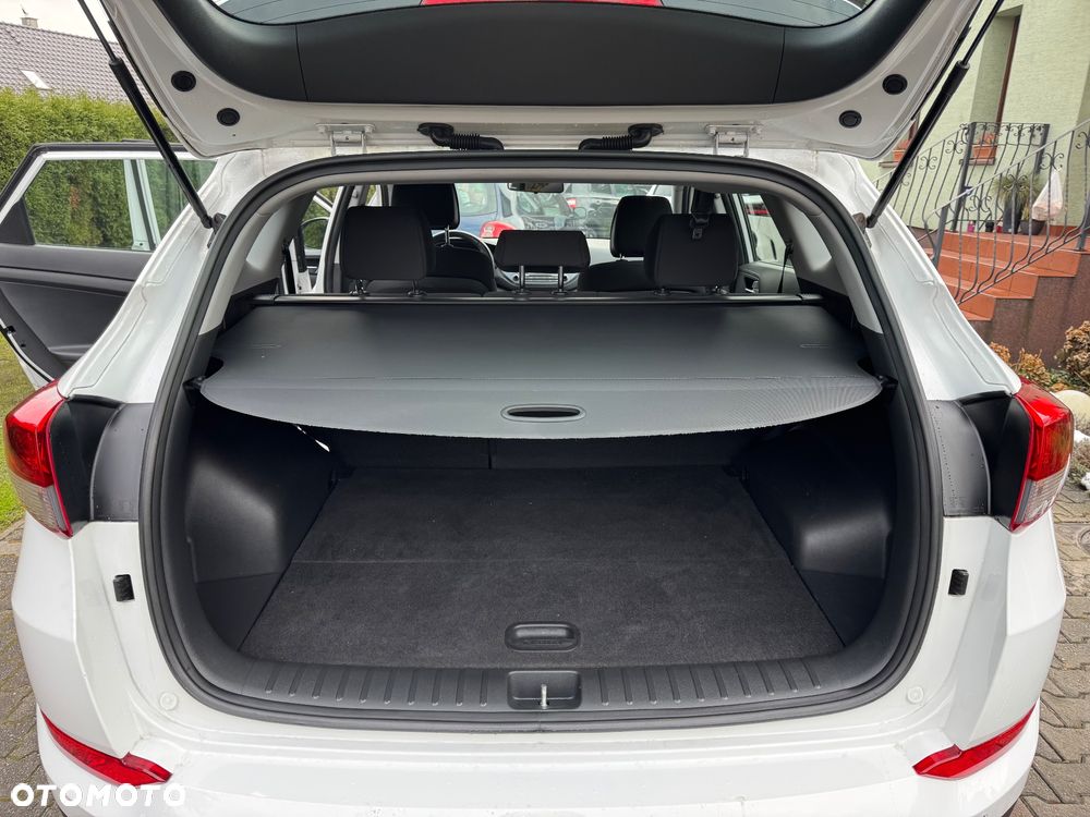 Hyundai Tucson 1.6 GDI BlueDrive Style 2WD - 20