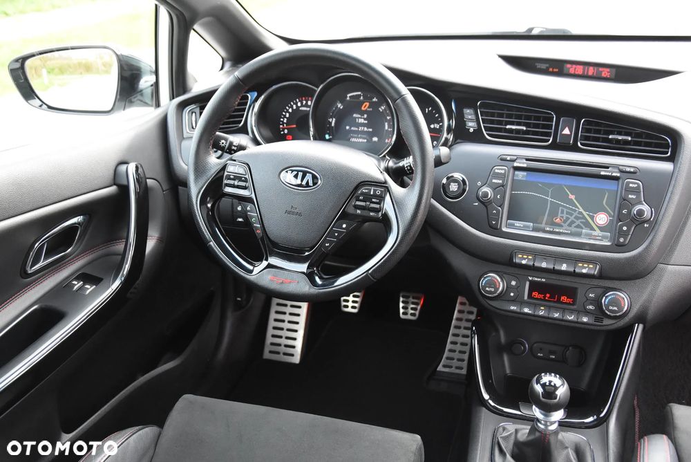 Kia Ceed 1.6 T-GDI GT-Challenge - 22