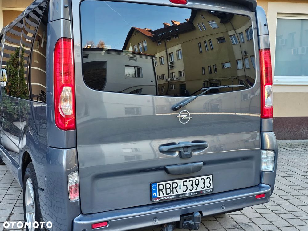 Opel Vivaro - 35