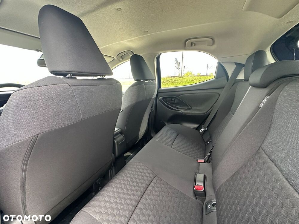 Toyota Yaris Hybrid 1.5 Comfort - 13