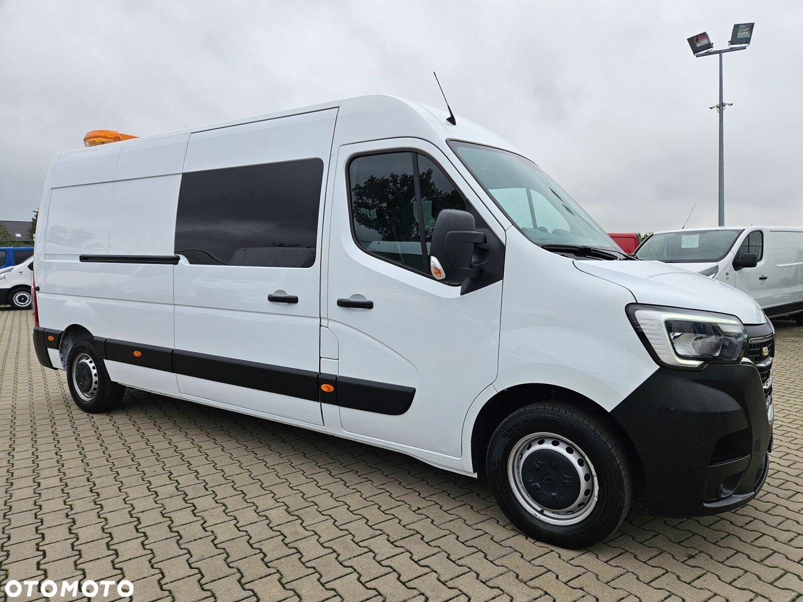 Renault Master L3H2 *114999zł Netto* Brygadówka 7 osób 2.3 dCi/136KM - 3