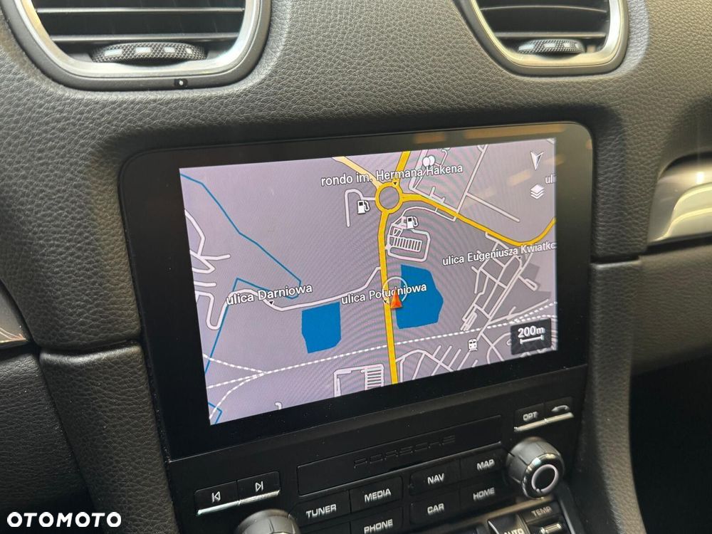 Porsche 718 Cayman - 20