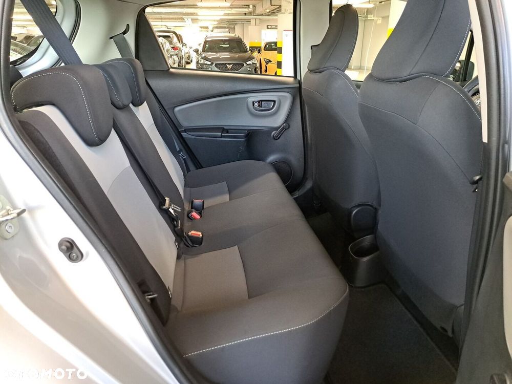 Toyota Yaris 1.5 Premium - 15