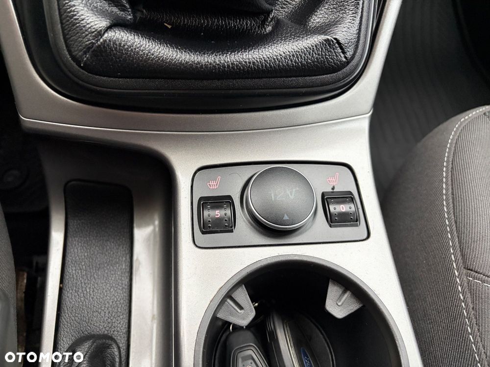 Ford Kuga 1.6 EcoBoost 2x4 Trend - 20