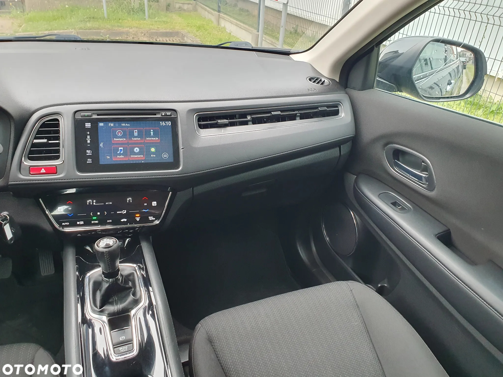 Honda HR-V 1.6 i-DTEC Comfort (Honda Connect+) - 26