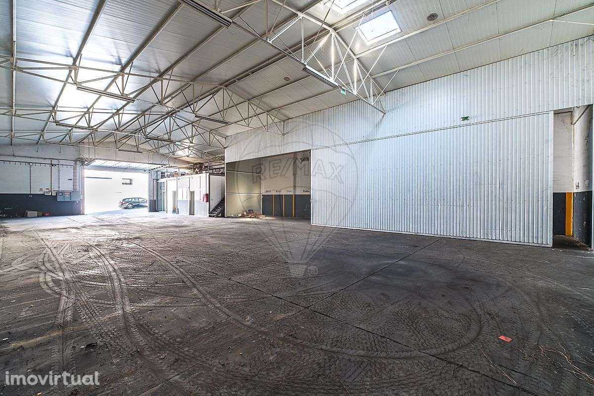 Armazém  para arrendamento - Grande imagem: 4/19