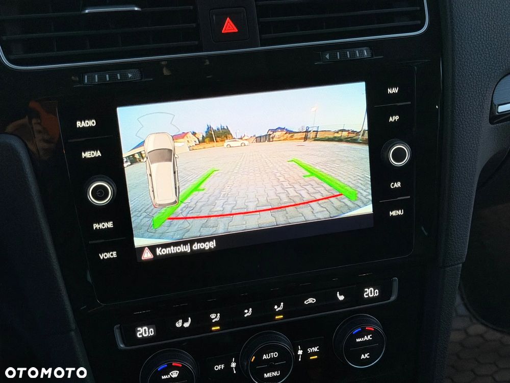 Volkswagen Golf 1.5 TSI BMT Highline - 31