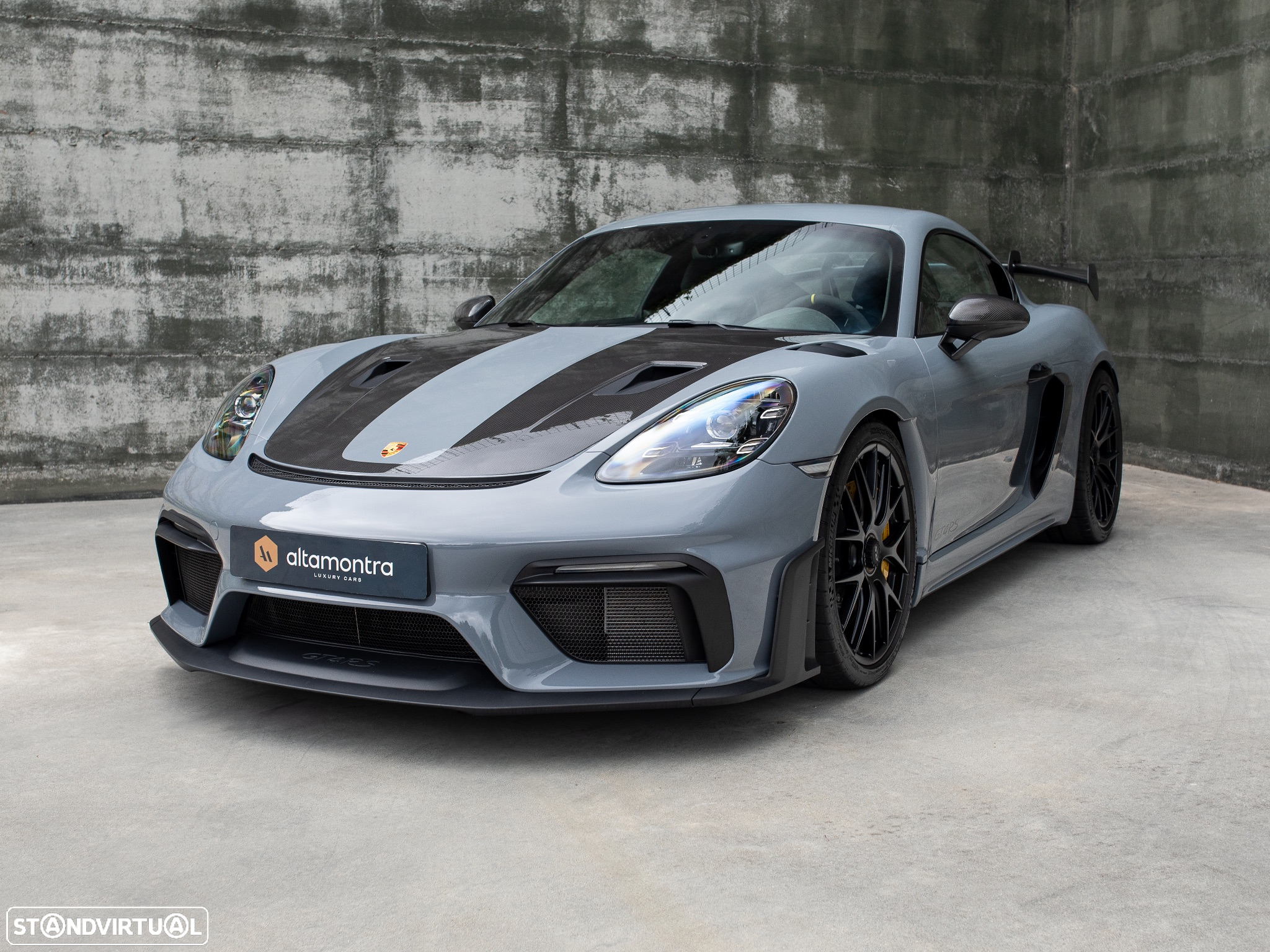 Porsche 718 Cayman GT4 RS - 4