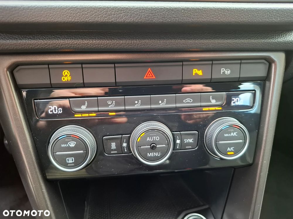 Volkswagen T-Roc 1.5 TSI ACT OPF UNITED - 23