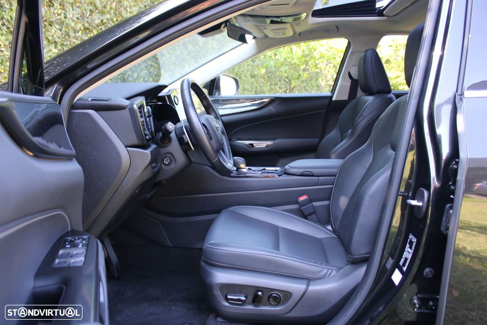 Lexus NX 450h+ Executive - 5
