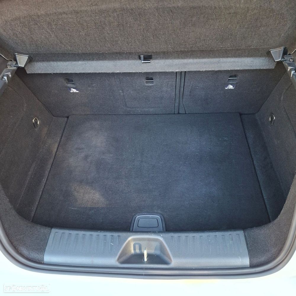 Mercedes-Benz A 180 - 19