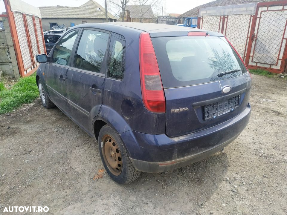 Dezmembrari  Ford FIESTA Mk 5  2001  > 2010 1.3 Benzina - 4