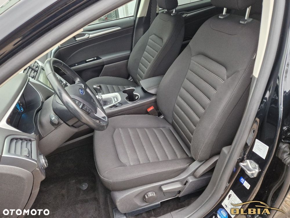 Ford Mondeo - 25