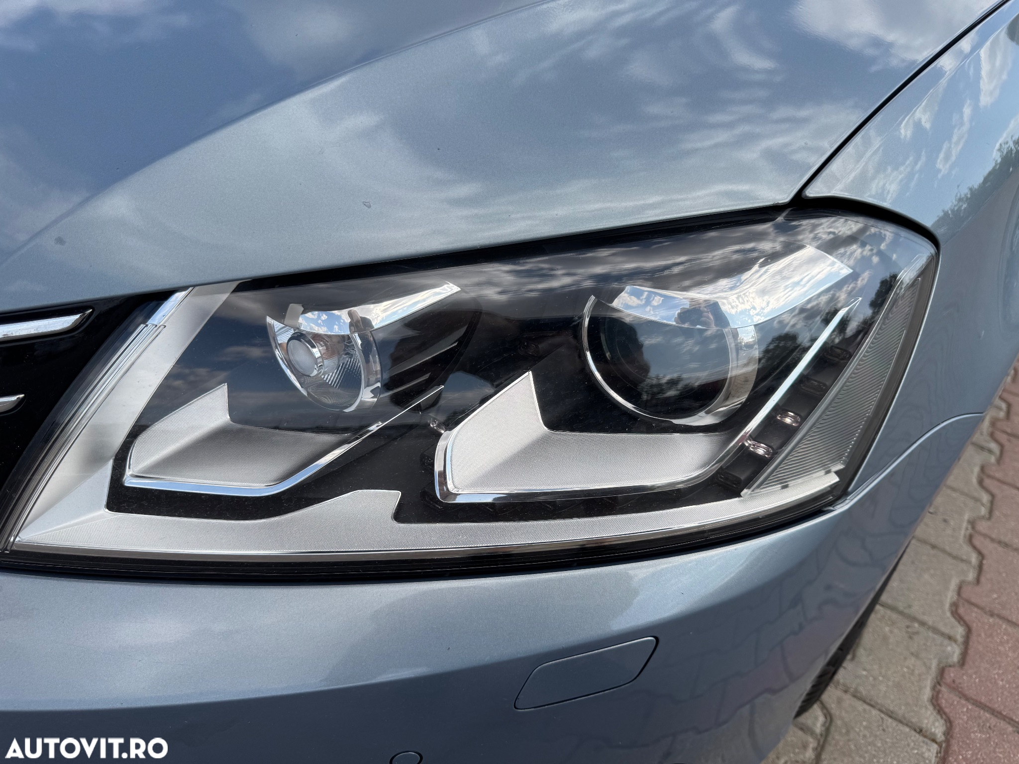 Volkswagen Passat 2.0 TDI BlueMotion Tehnology 4Motion Highline DSG - 11