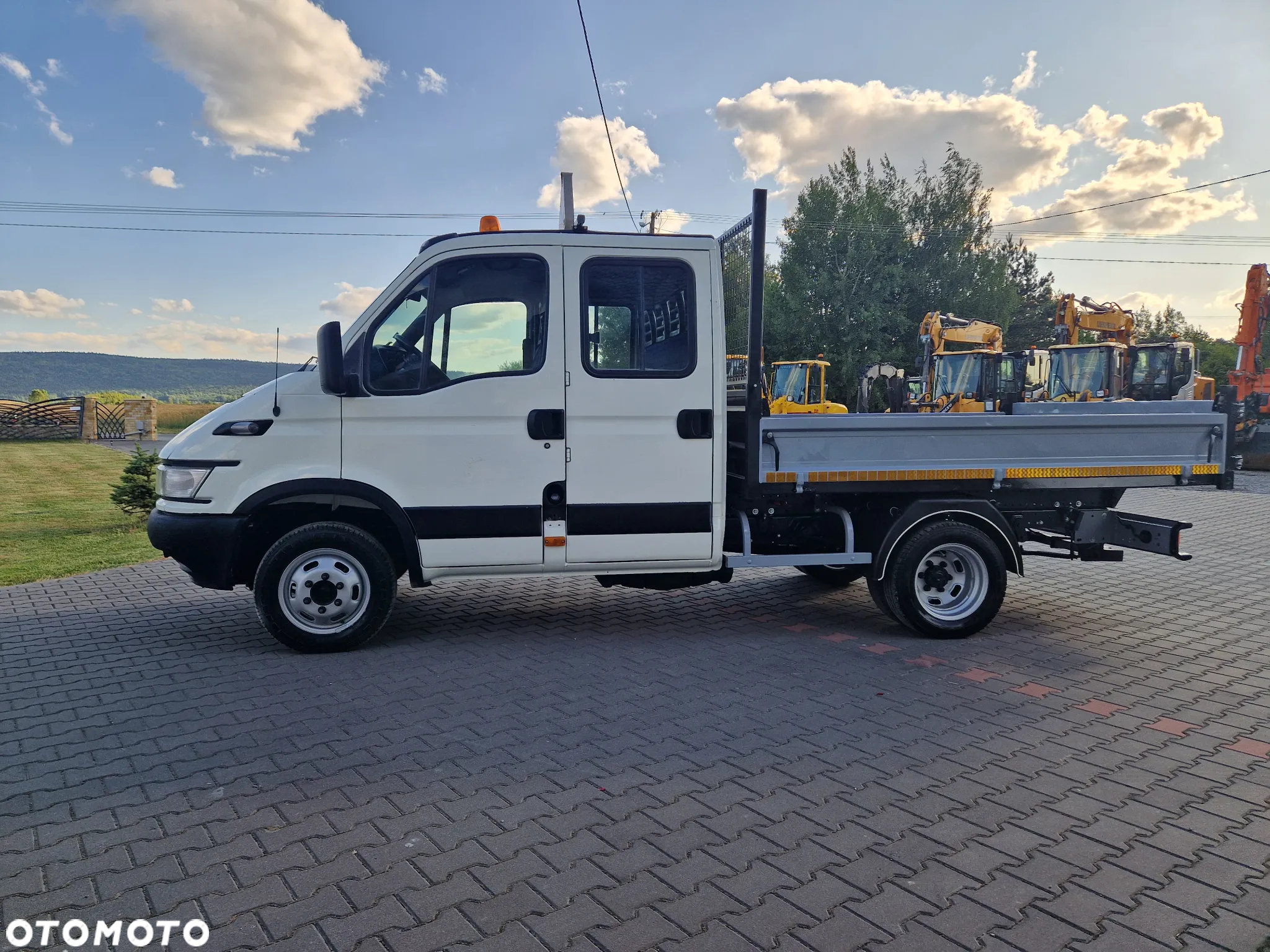 Iveco 35c17 - 24