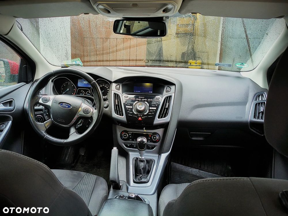 Ford Focus - 18