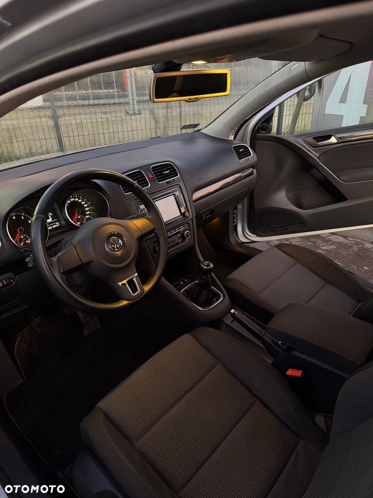 Volkswagen Golf 1.6 Comfortline - 13