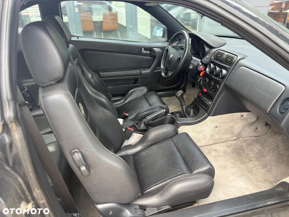 Alfa Romeo GTV 2.0 V6 Turbo - 11