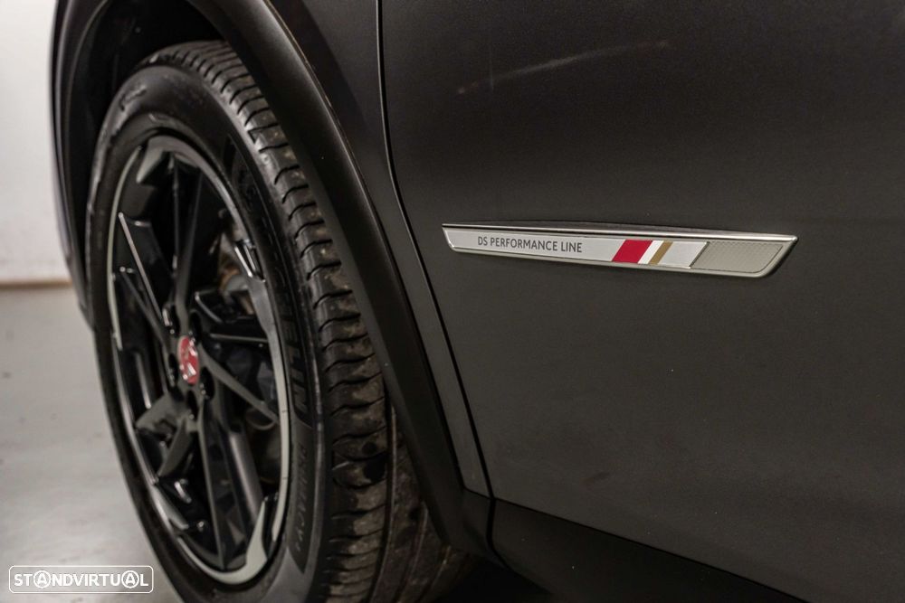 DS DS7 Crossback E-Tense Performance Line EAT8 - 19