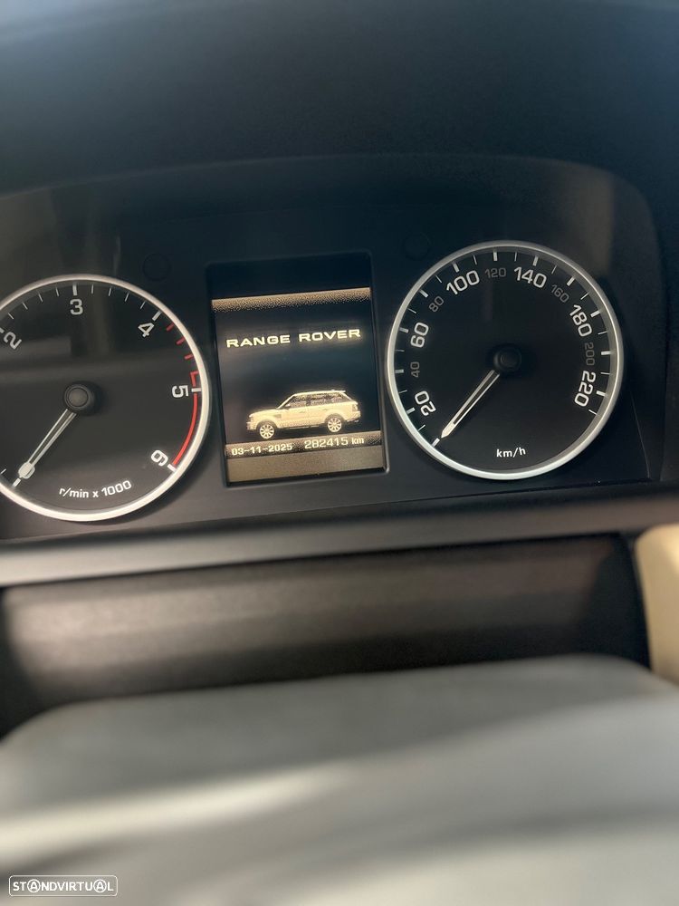 Land Rover Range Rover Sport 3.0 TDV6 HSE - 10