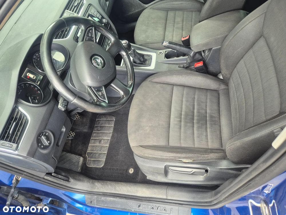 Skoda Octavia 1.6 TDI 4x4 Ambition - 13
