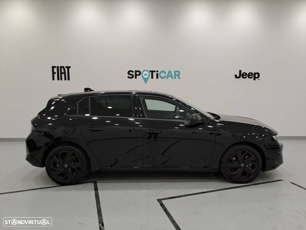 Opel Astra 1.5 D GS Aut. - 4