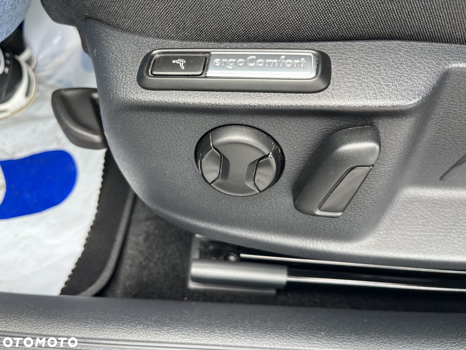Volkswagen Passat 2.0 TDI EVO Business DSG - 22