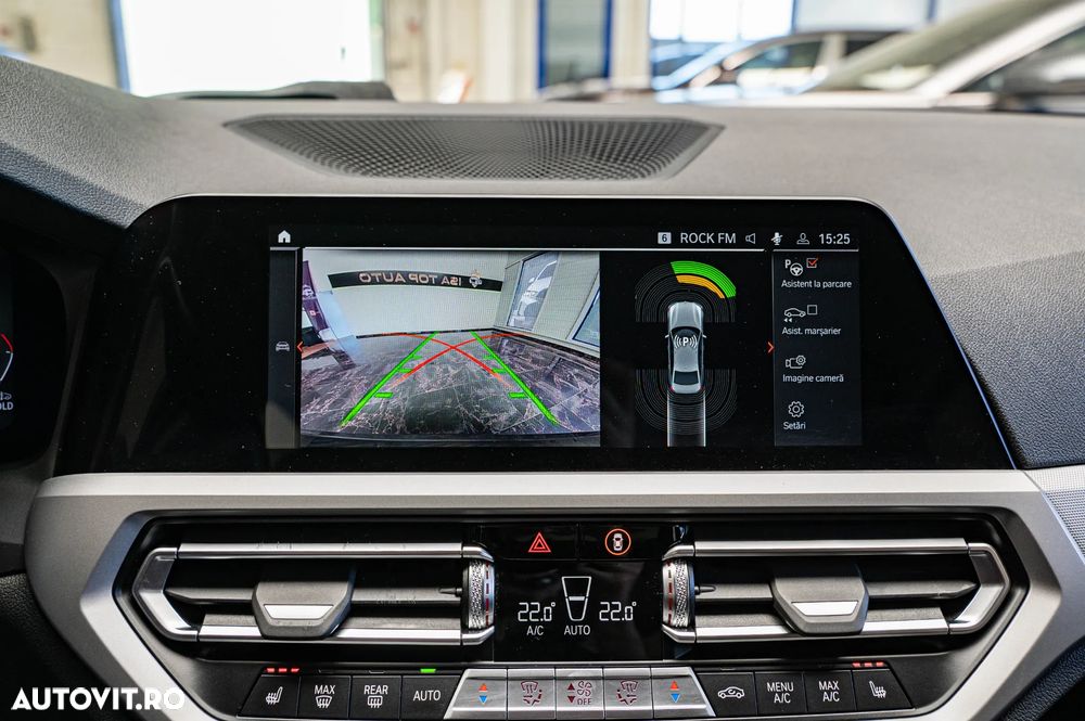 BMW Seria 3 318d Aut. Luxury Line - 16