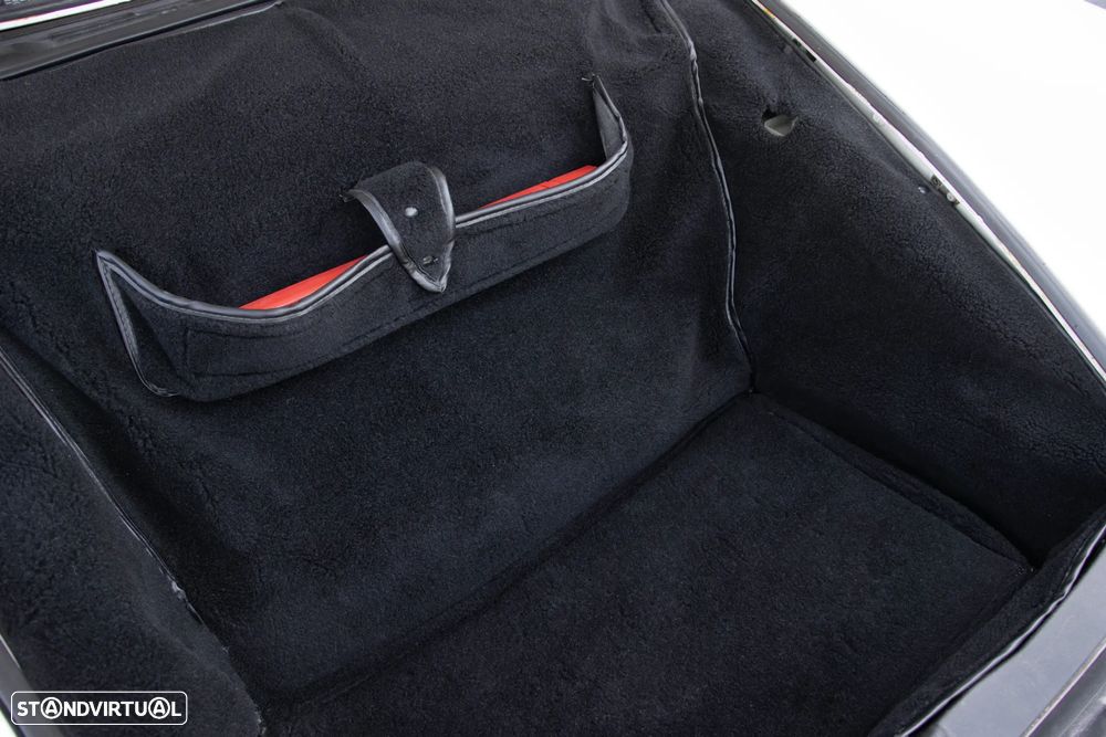 Porsche 911 (964) - 22