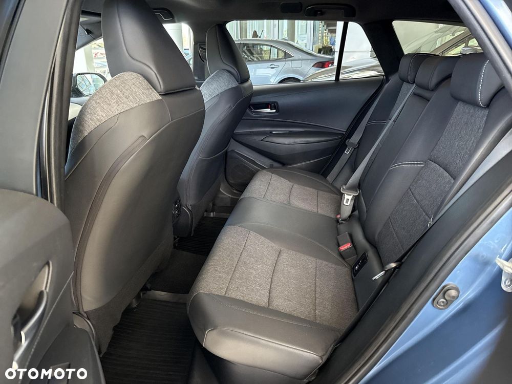 Toyota Corolla 1.8 Hybrid Comfort - 14