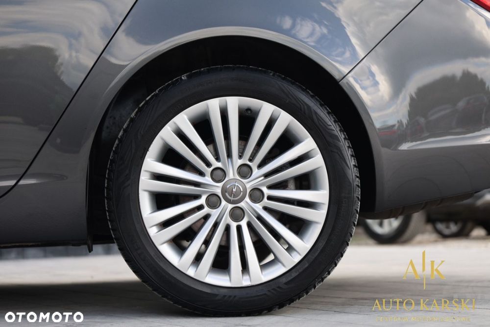 Opel Insignia - 13