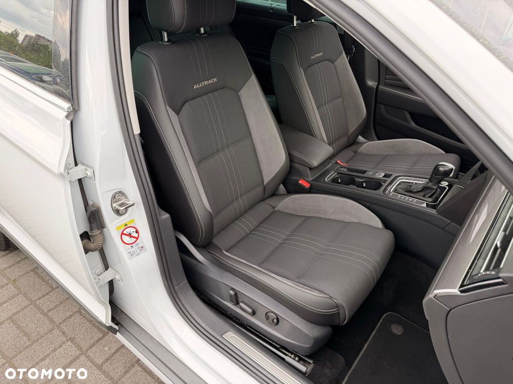Volkswagen Passat Alltrack 2.0 TDI 4Mot DSG - 13