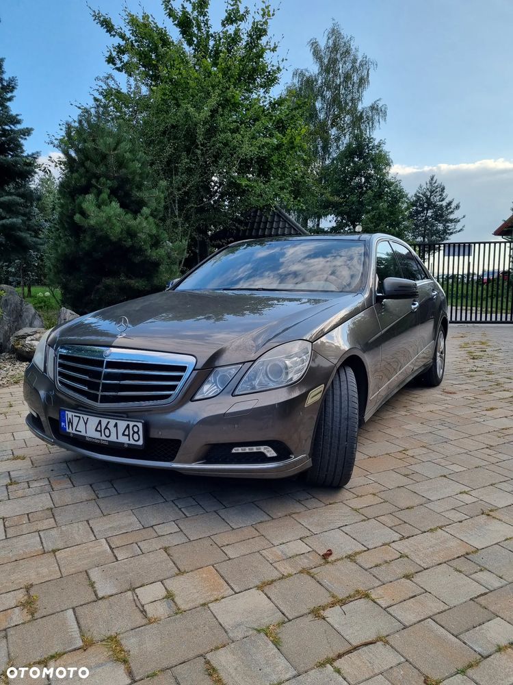 Mercedes-Benz Klasa E 350 4-Matic Elegance - 3