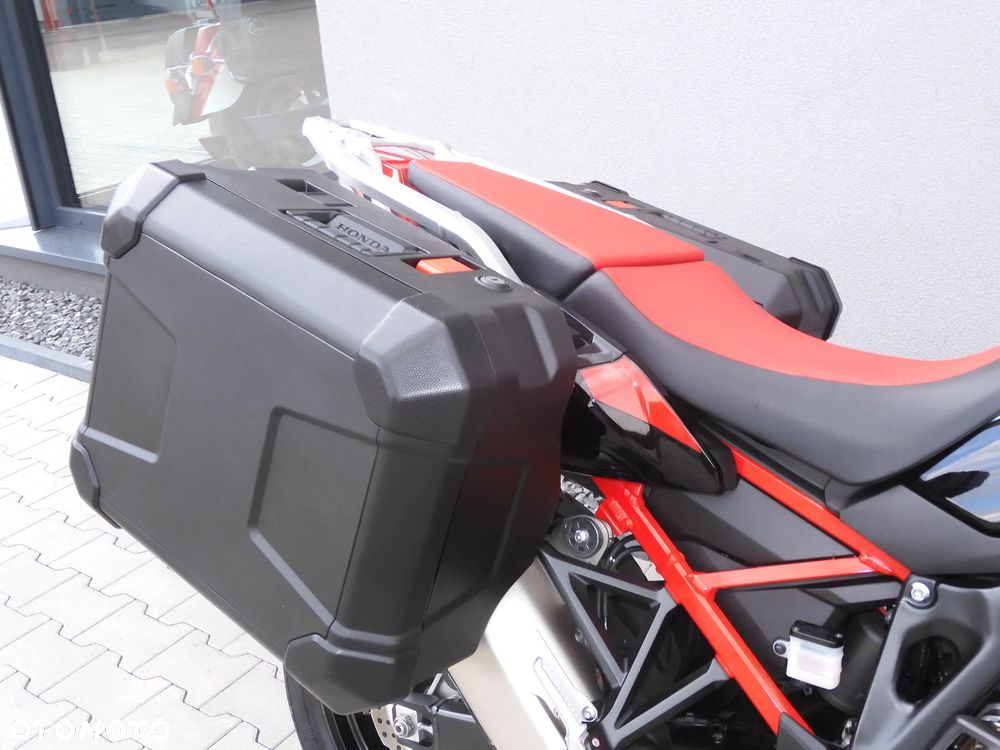 Honda CRF - 7