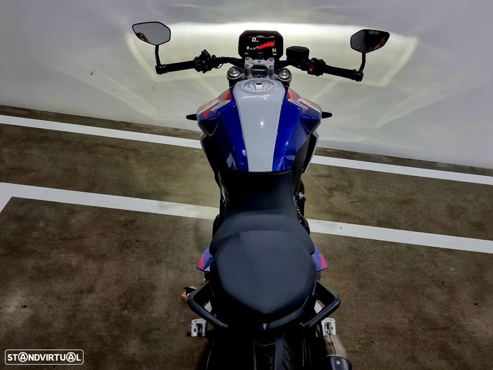 BMW F 900 R 900 R Racing azul met. - 9