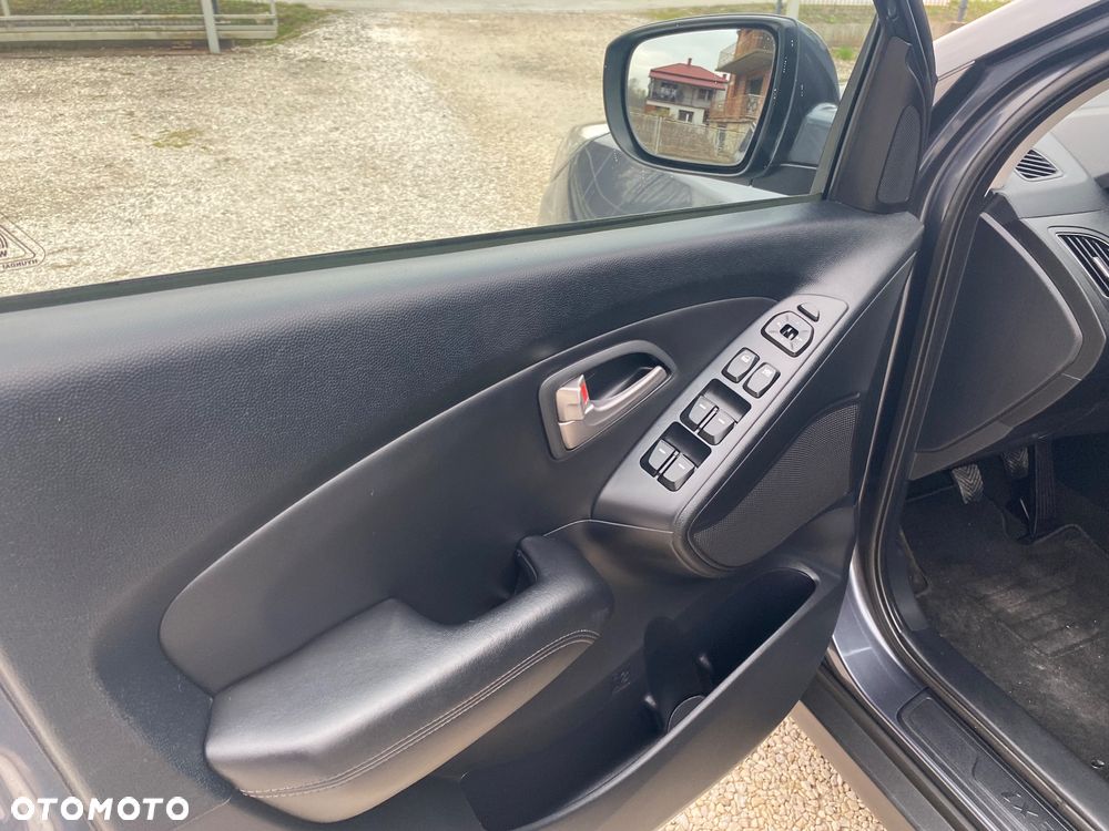 Hyundai ix35 2.0 2WD Style - 14