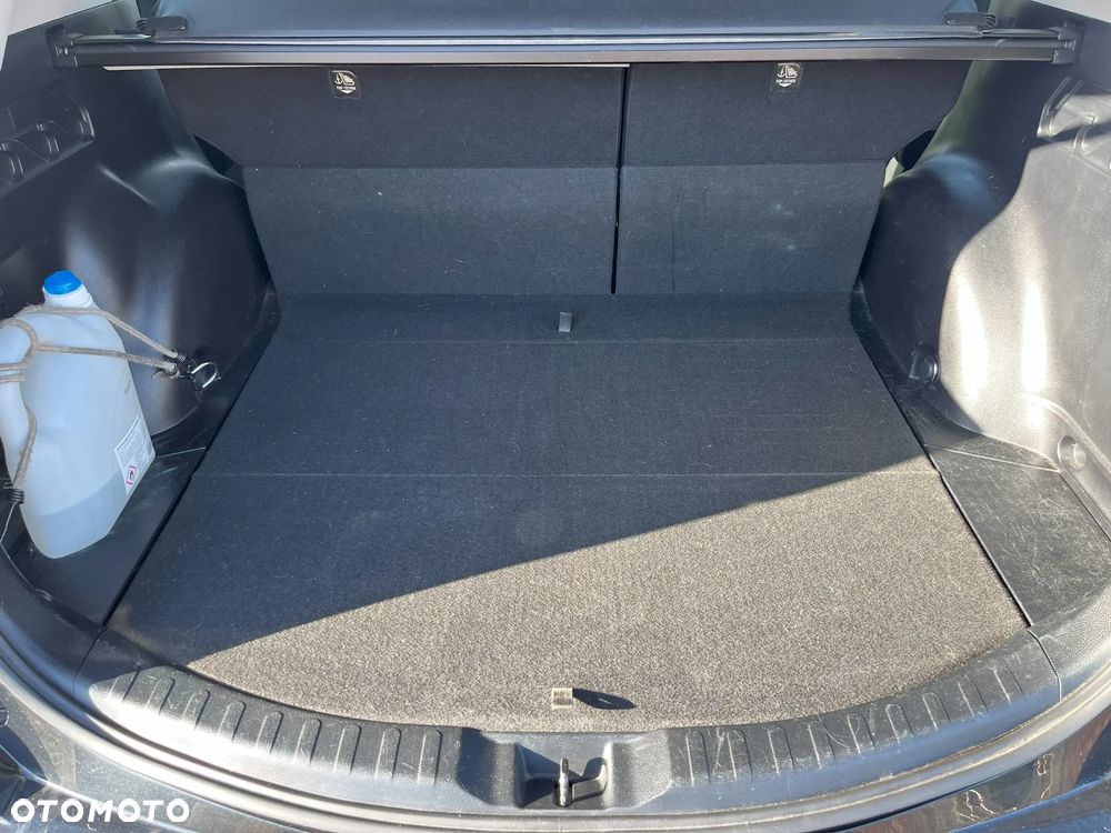 Toyota RAV4 2.0 Active 4x4 - 11