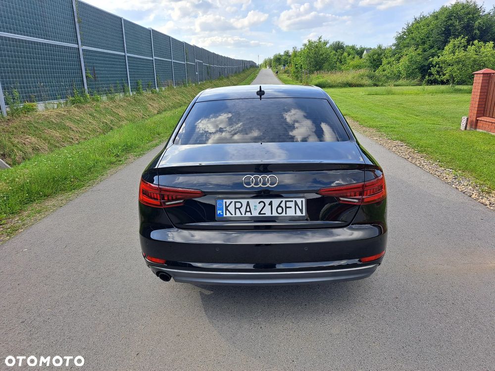 Audi A4 Limousine 1.4 TFSI Sport S tronic - 4