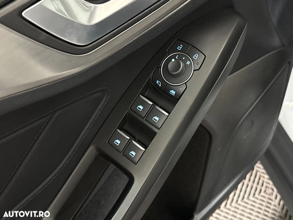 Ford Focus - 15