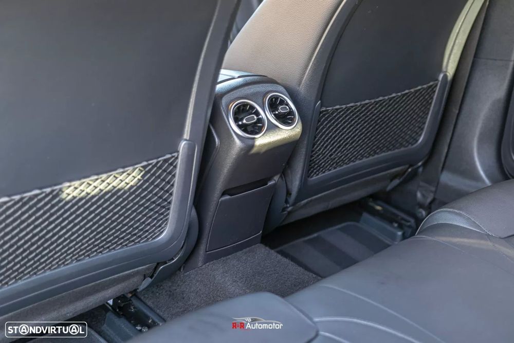 Mercedes-Benz A 180 d Progressive Aut. - 16