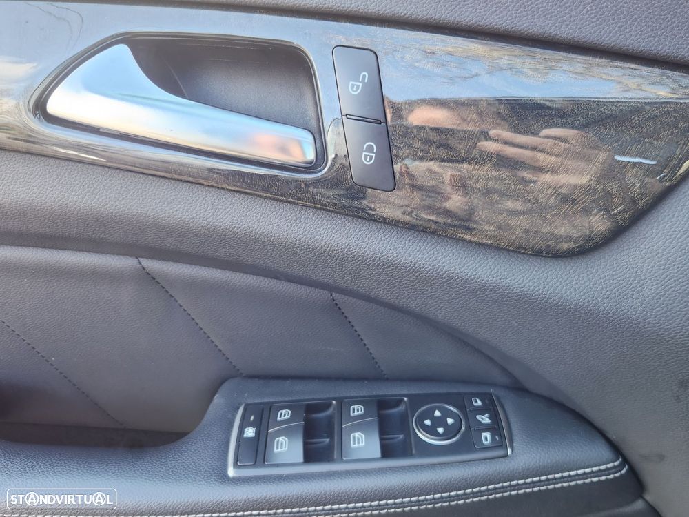 Mercedes-Benz CLS 350 CDI BlueEfficiency - 34