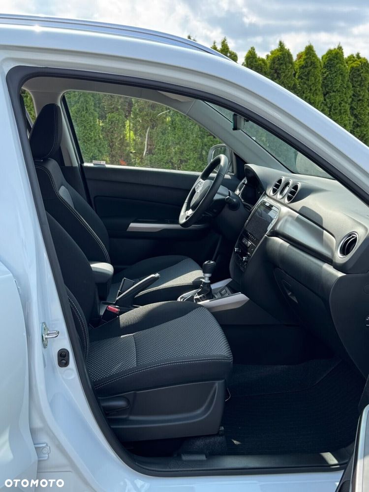 Suzuki Vitara - 14
