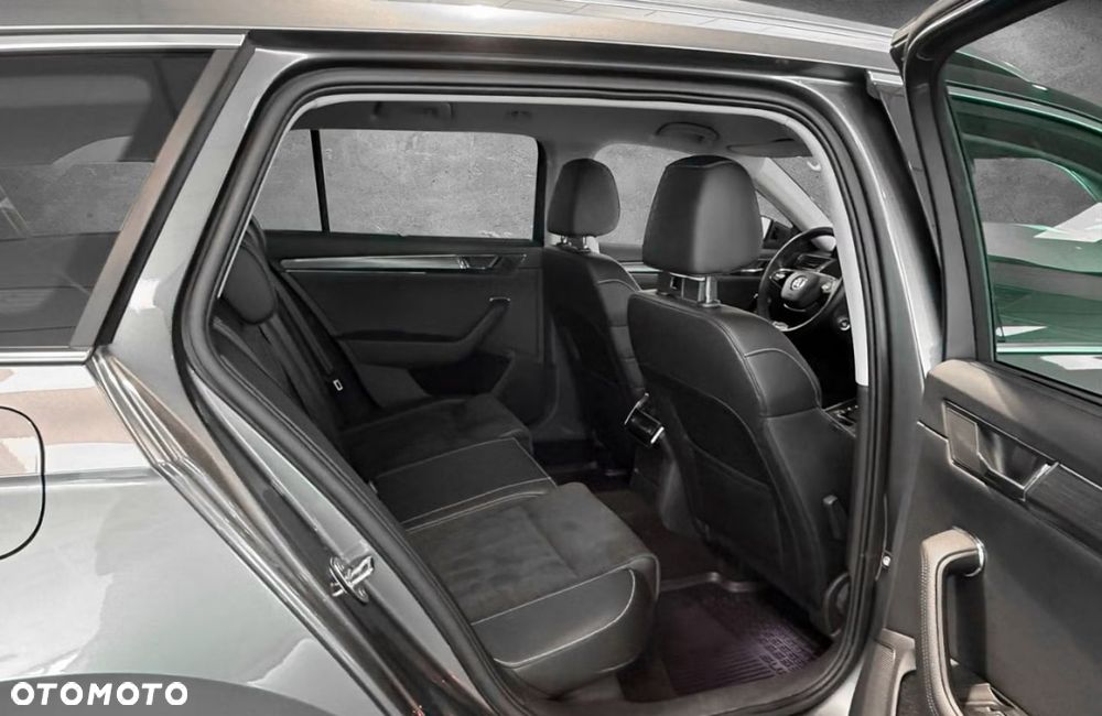 Skoda Superb 1.4 TSI Plug-In Hybrid Style DSG - 21