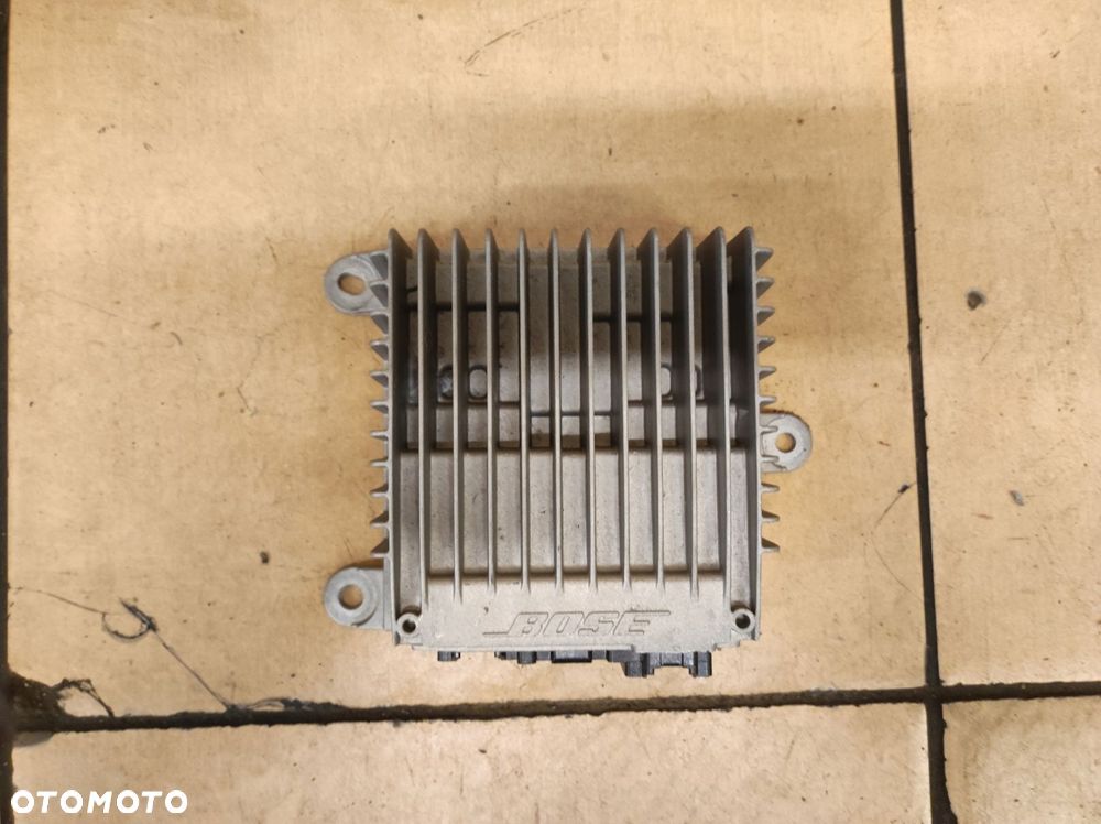 wzmacniasz bose nissan leaf ii 2 280615sa2a - 2