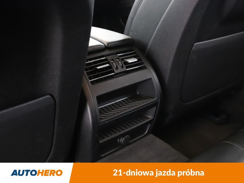 BMW Seria 5 - 36