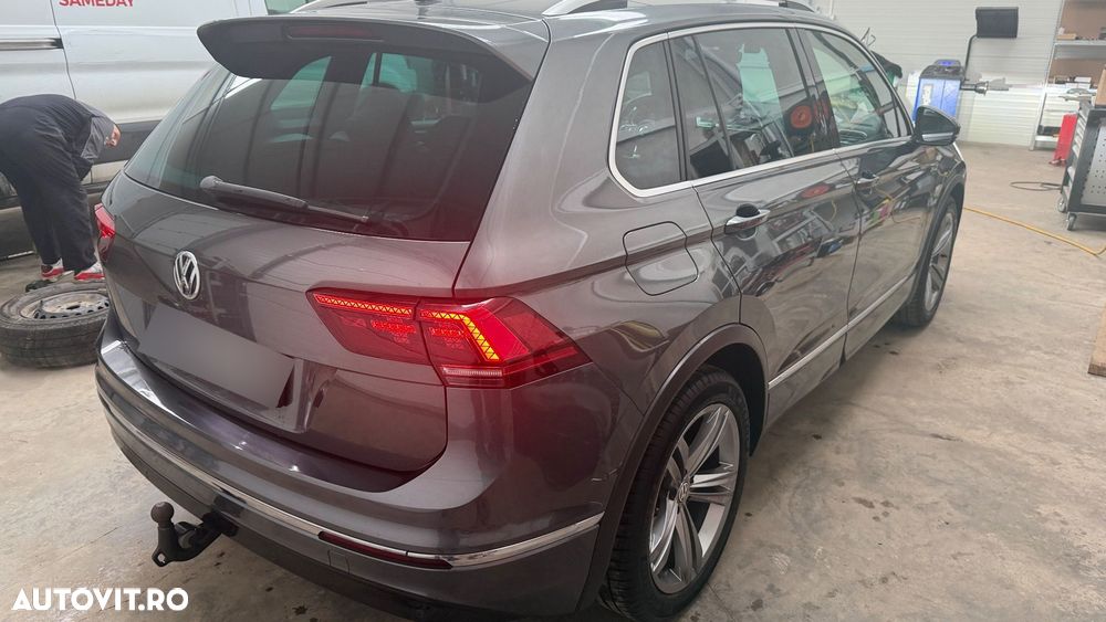 Volkswagen Tiguan 2.0 TSI DSG 4Mot Highline - 11