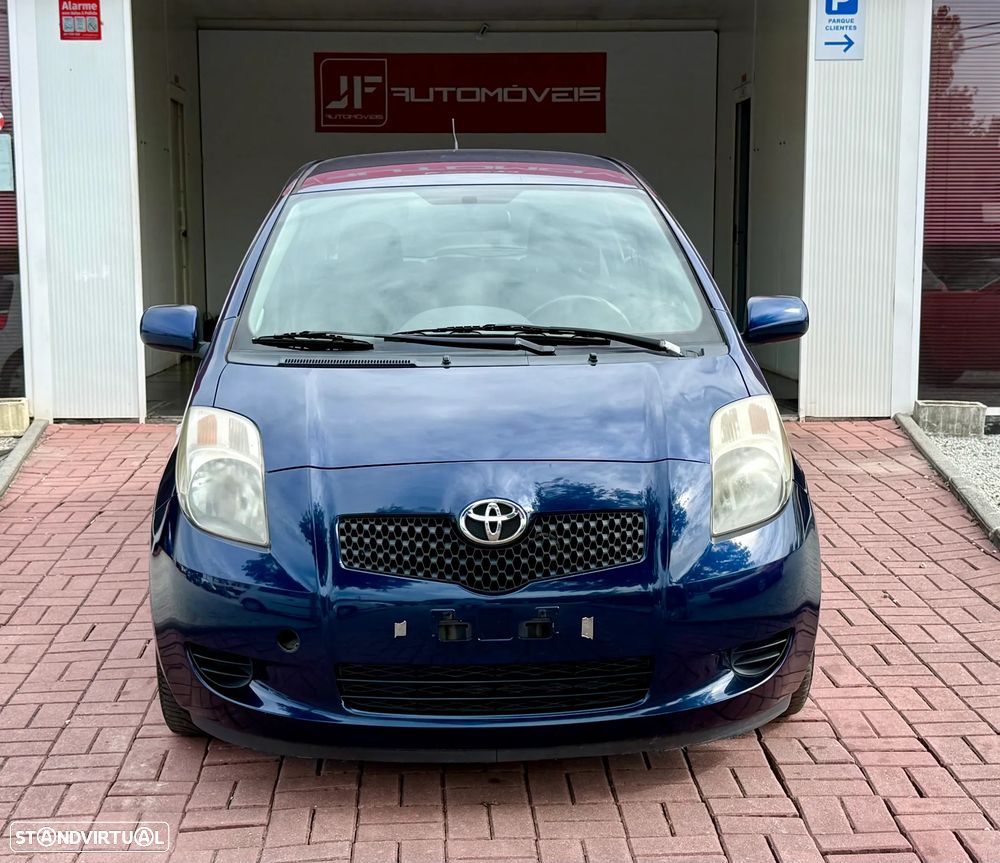 Toyota Yaris 1.0 VVT-i Cool Edition - 3