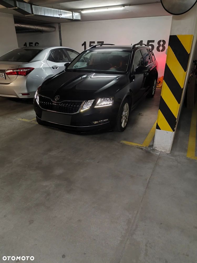 Skoda Octavia 2.0 TDI SCR Ambition - 37