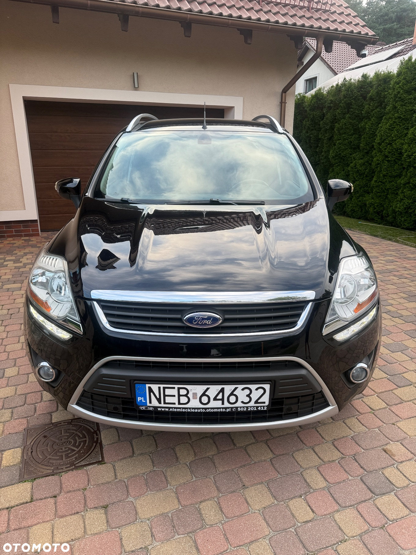 Ford Kuga - 2